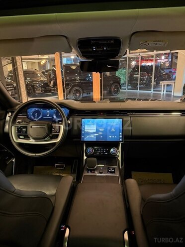 Land Rover Range Rover 2022, 28,000 km - 4.4 l - Bakı
