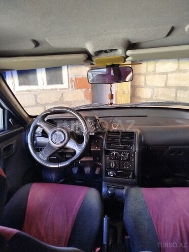 LADA (VAZ) 2110 2002, 398,000 km - 1.5 l - Qusar