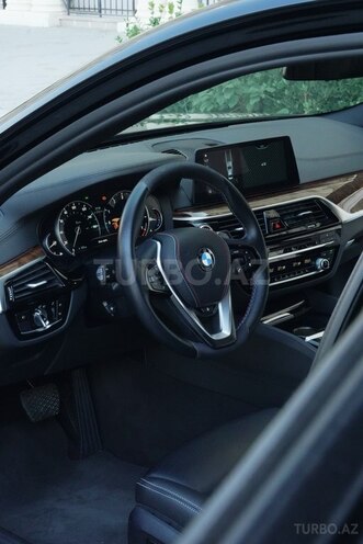 BMW 530 2017, 153,000 km - 2.0 l - Bakı