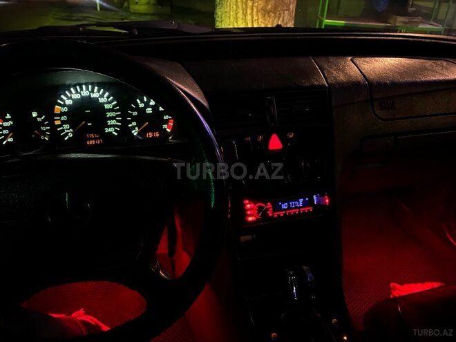 Mercedes C 200 1999, 250,000 km - 2.0 l - Göygöl