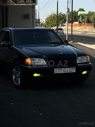 Mercedes C 200 1999, 250,000 km - 2.0 l - Göygöl