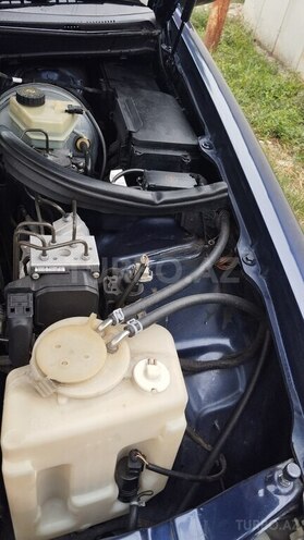 Mercedes E 200 1999, 478,000 km - 2.0 l - Gəncə