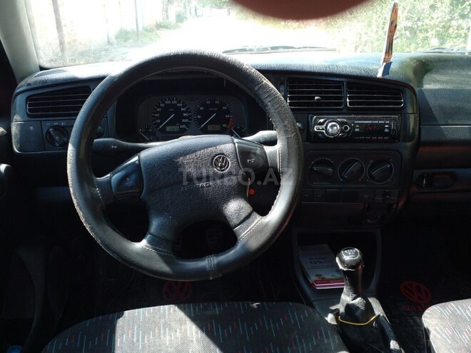 Volkswagen Golf 1995, 54,140 km - 1.8 l - Şabran