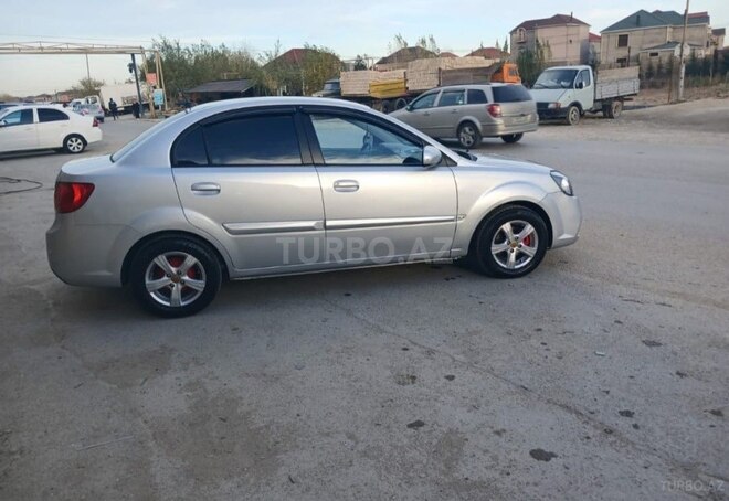 Kia Rio 2011, 280,000 km - 1.4 l - Bakı