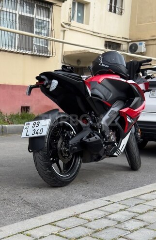 Bajaj Pulsar RS 200 2025, 16,000 km - 0.2 l - Bakı