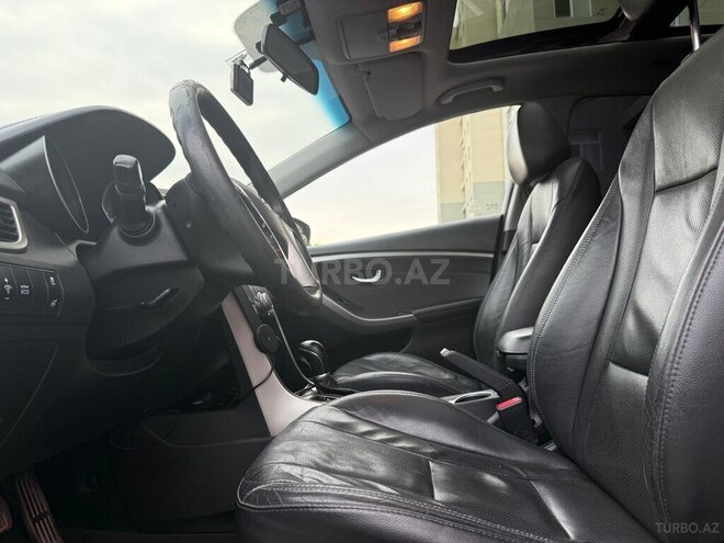 Hyundai i30 2012, 232,000 km - 1.6 l - Bakı