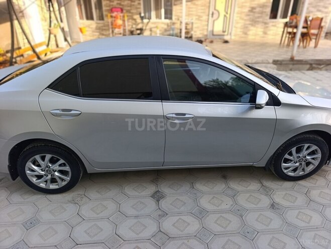 Toyota Corolla 2016, 203,000 km - 1.6 l - Bakı