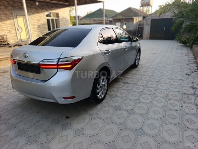 Toyota Corolla 2016, 203,000 km - 1.6 l - Bakı