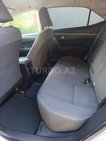 Toyota Corolla 2016, 203,000 km - 1.6 l - Bakı
