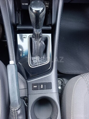 Toyota Corolla 2016, 203,000 km - 1.6 l - Bakı