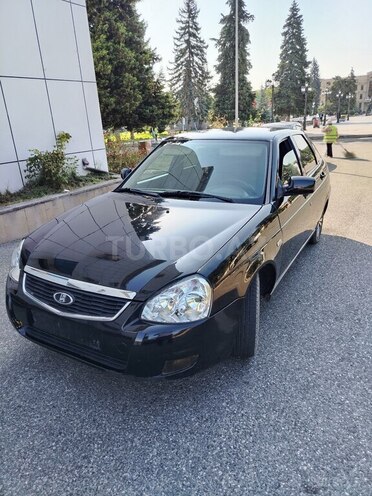 LADA (VAZ) Priora 2008, 280,000 km - 1.8 l - Qusar