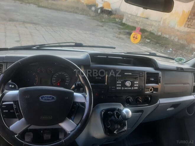 Ford Transit 2010, 206,500 km - 2.2 l - Xudat