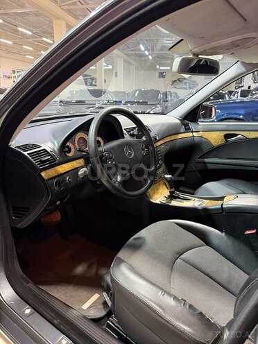 Mercedes E 200 2006, 252,111 km - 1.8 l - Sumqayıt