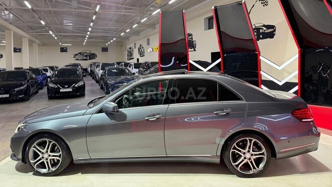 Mercedes E 250 2016, 181,555 km - 2.1 л - Sumqayıt