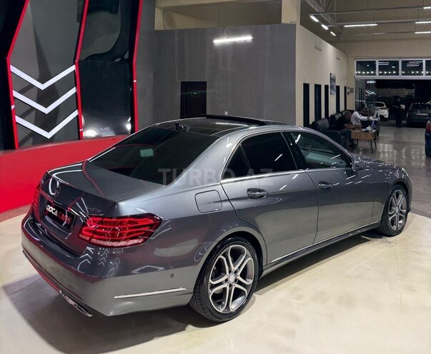 Mercedes E 250 2016, 181,555 km - 2.1 л - Sumqayıt