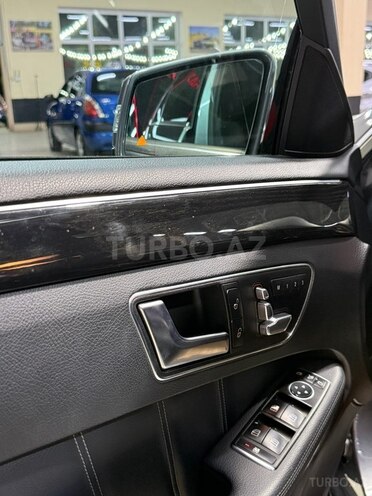 Mercedes E 250 2016, 181,555 km - 2.1 л - Sumqayıt