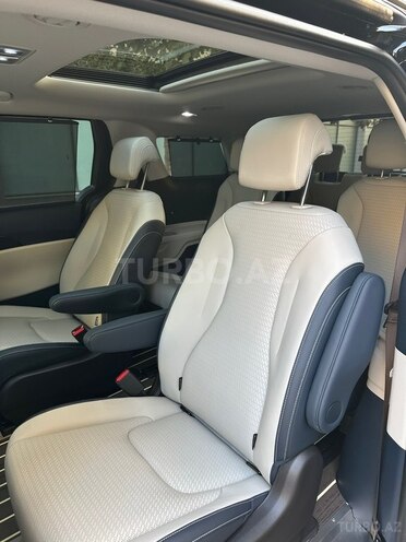 Kia Carnival 2024, 16,000 km - 1.6 l - Bakı