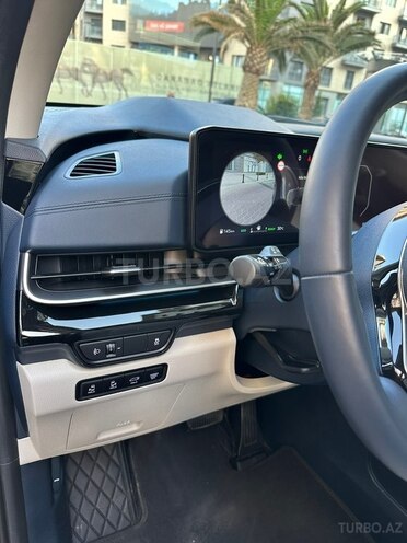Kia Carnival 2024, 16,000 km - 1.6 l - Bakı