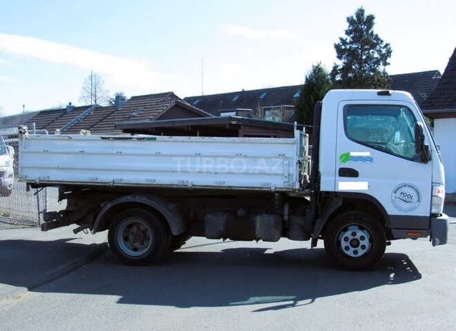 Mitsubishi Fuso Canter 2010, 220,000 km - 3.0 l - Bakı
