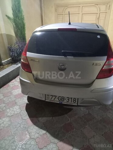 Hyundai i30 2010, 400,000 km - 1.4 л - Bakı