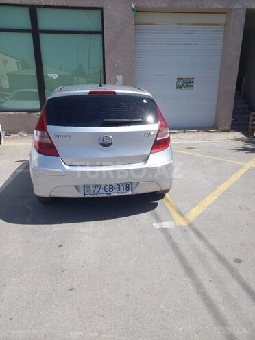 Hyundai i30 2010, 400,000 km - 1.4 л - Bakı