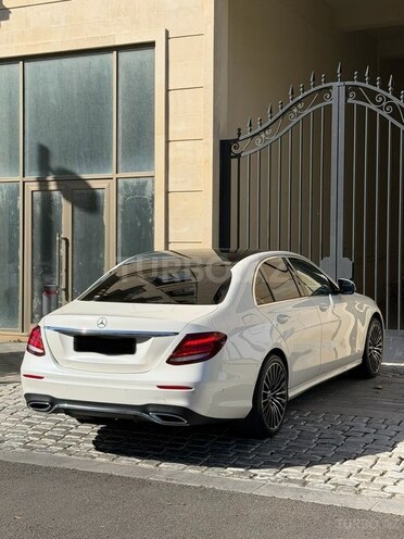 Mercedes E 200 d 2017, 153,500 km - 2.0 l - Bakı