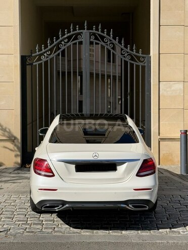 Mercedes E 200 d 2017, 153,500 km - 2.0 l - Bakı