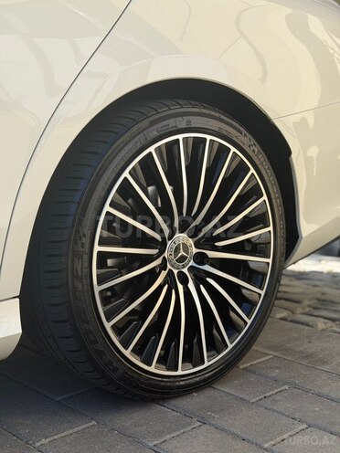 Mercedes E 200 d 2017, 153,500 km - 2.0 l - Bakı
