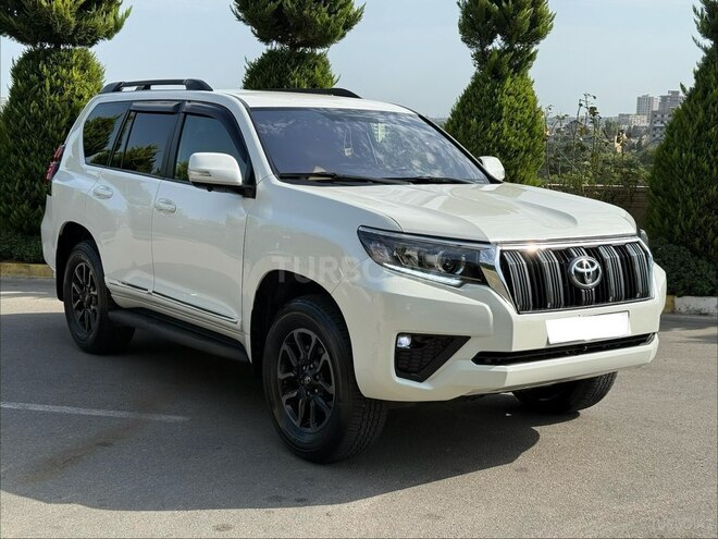 Toyota Land Cruiser Prado 2010, 282,000 km - 2.7 л - Bakı