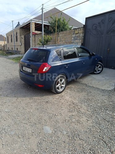 Kia Ceed 2009, 244,256 km - 1.4 л - Göygöl