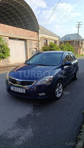 Kia Ceed 2009, 244,256 km - 1.4 л - Göygöl