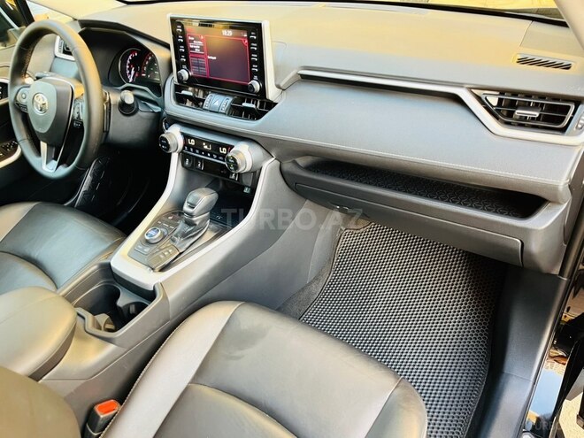 Toyota RAV4 2020, 107,000 km - 2.0 л - Bakı