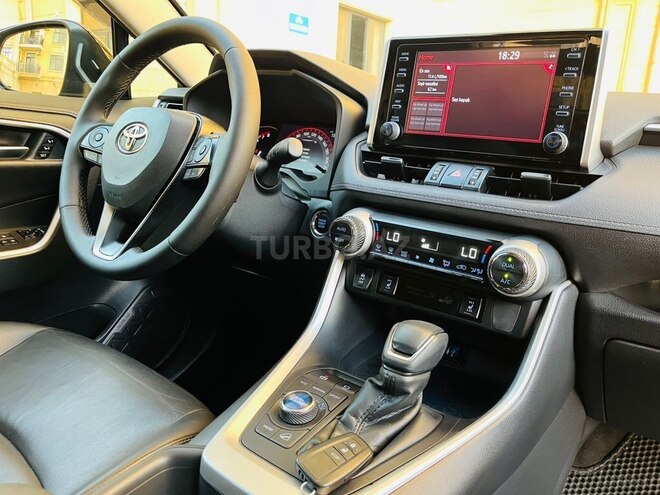 Toyota RAV4 2020, 107,000 km - 2.0 л - Bakı