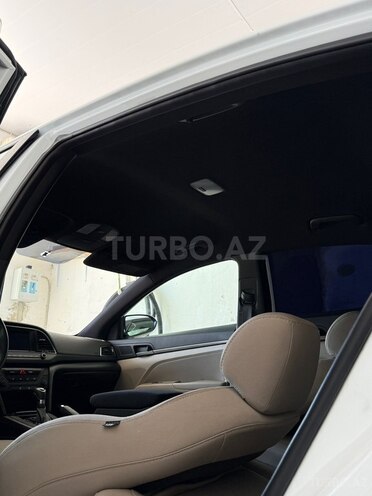 Hyundai Elantra 2016, 280,026 km - 2.0 л - Bakı