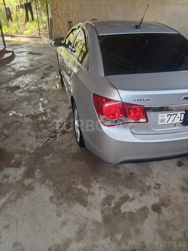 Chevrolet Cruze 2012, 180,000 km - 1.4 л - Şirvan