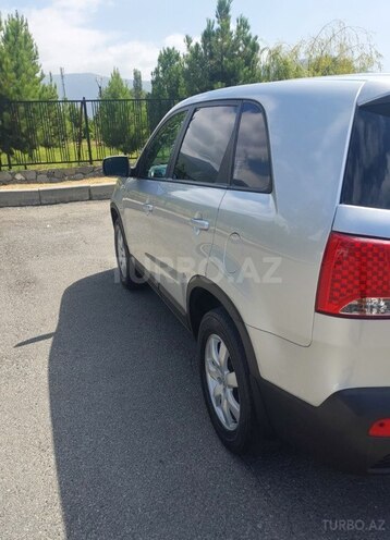 Kia Sorento 2009, 228,000 km - 2.0 l - Şəki