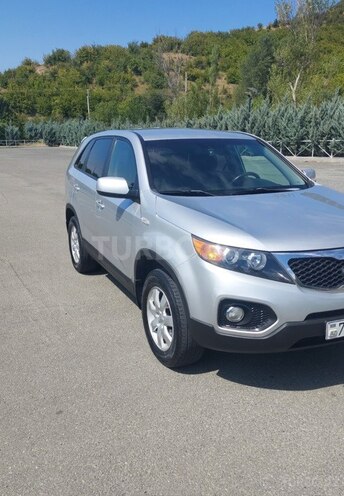 Kia Sorento 2009, 228,000 km - 2.0 l - Şəki