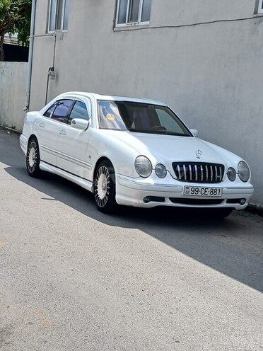 Mercedes E 240 2000, 370,000 km - 2.4 l - Tərtər