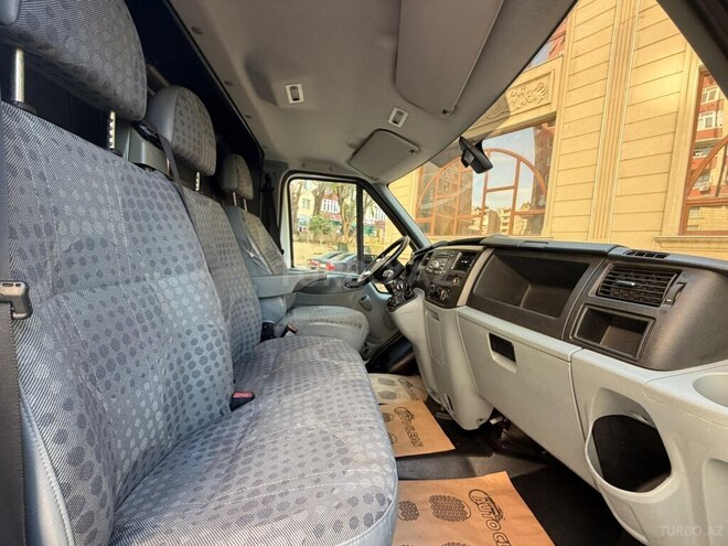 Ford Transit 2011, 170,000 km - 2.4 l - Bakı