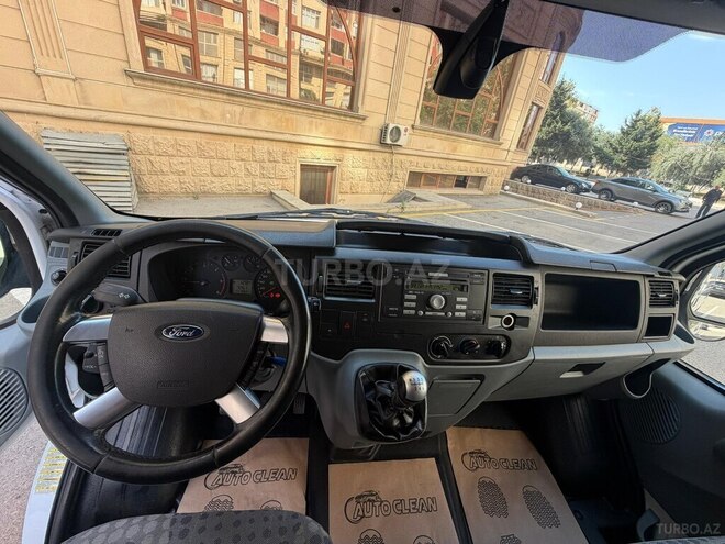 Ford Transit 2011, 170,000 km - 2.4 l - Bakı