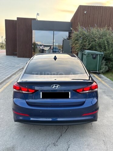 Hyundai Avante 2017, 197,200 km - 1.6 l - Bakı