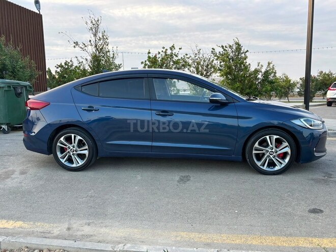 Hyundai Avante 2017, 197,200 km - 1.6 l - Bakı