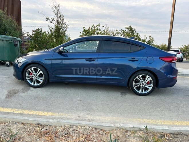 Hyundai Avante 2017, 197,200 km - 1.6 l - Bakı