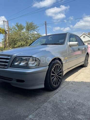 Mercedes C 200 1997, 216,000 km - 2.0 l - Xaçmaz