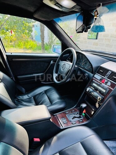Mercedes C 200 1997, 216,000 km - 2.0 l - Xaçmaz