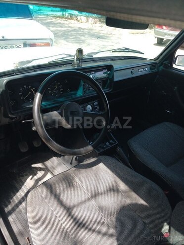 LADA (VAZ) 2107 2001, 96,000 km - 1.6 l - Salyan