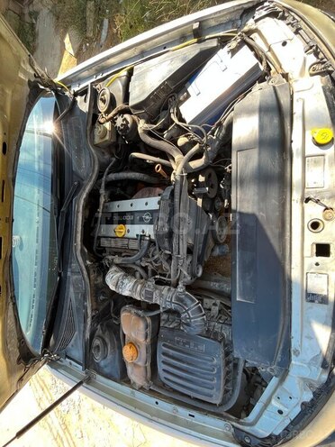 Opel Omega 1995, 256,699 km - 2.0 l - Bakı