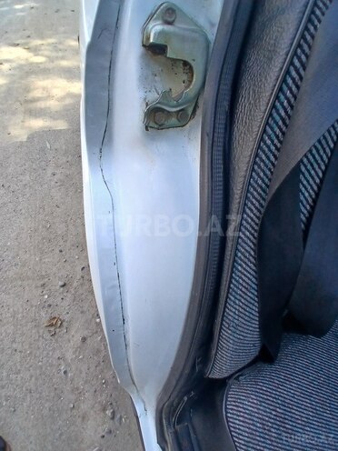 LADA (VAZ) 2107 2001, 96,000 km - 1.6 l - Salyan