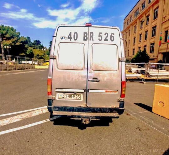 Mercedes Sprinter 313 2003, 767,000 km - 2.2 l - Bakı