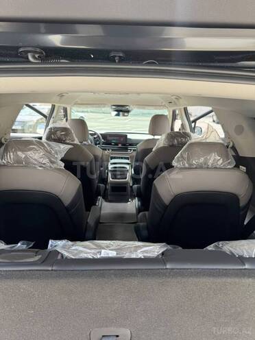 Kia Carnival 2024, 11,500 km - 1.6 l - Bakı